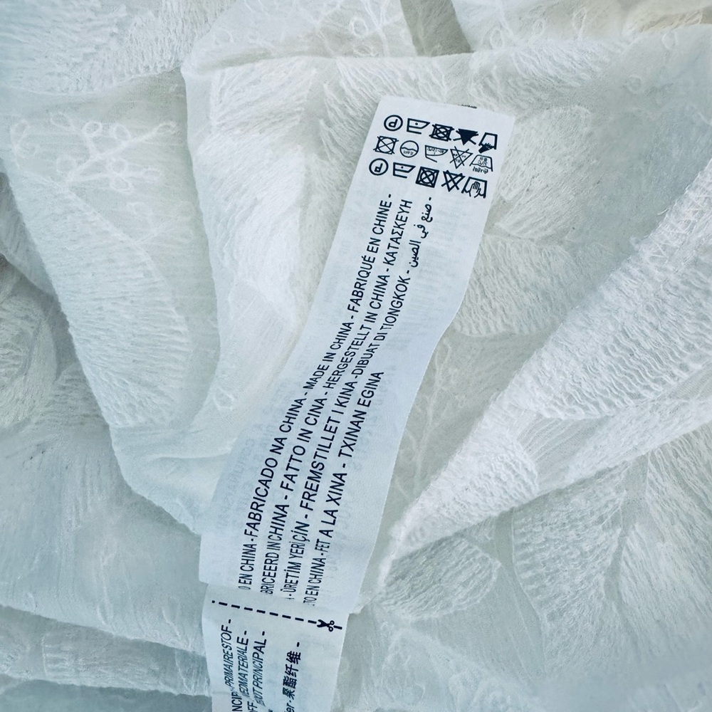 Zara - White Sheer Floral Button-Up Dress/Duster - Sheer Unique Design - Picture 9 of 15